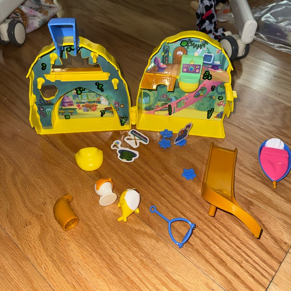 Colorful baby shark 🦈 Playhouse Adventure Set